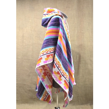 Poncho ekwadorskie - długie ze 100% wełny owczej.